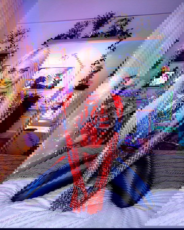 alexandramarianna alexandramarianna archive image