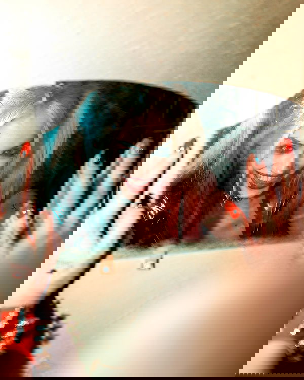 alexandramarianna alexandramarianna archive image