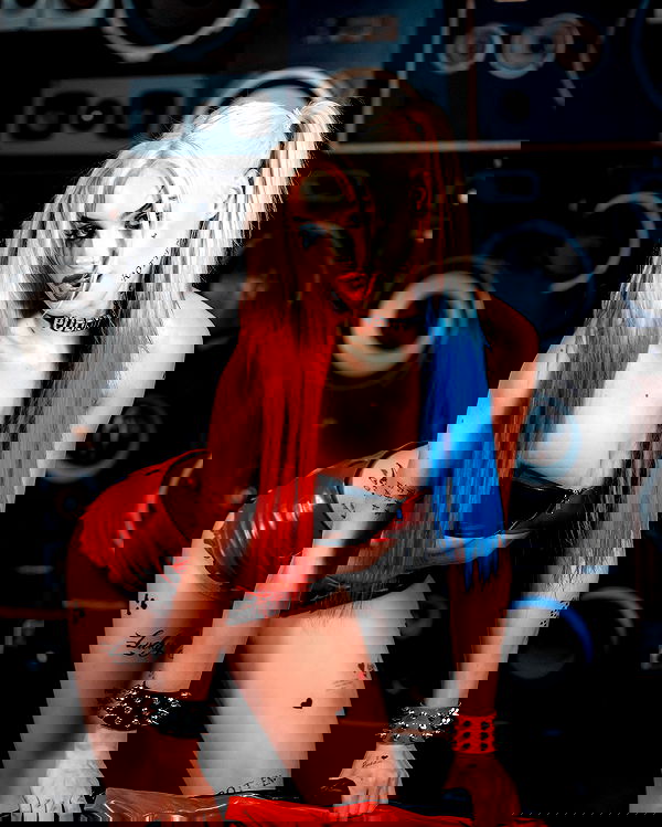 alexandramarianna alexandramarianna archive image