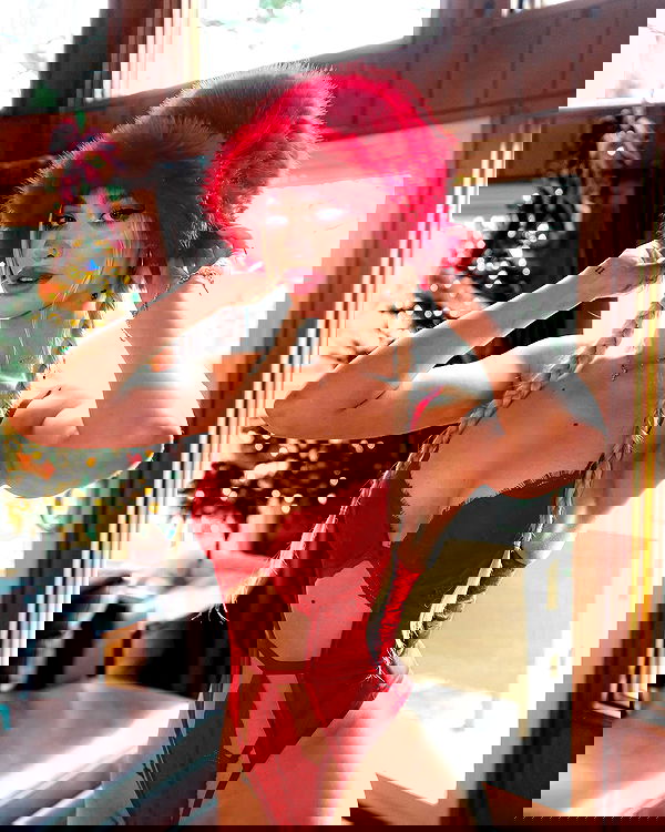 alexandramarianna alexandramarianna archive image