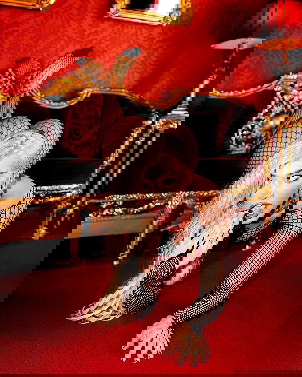 alexandramarianna alexandramarianna archive image