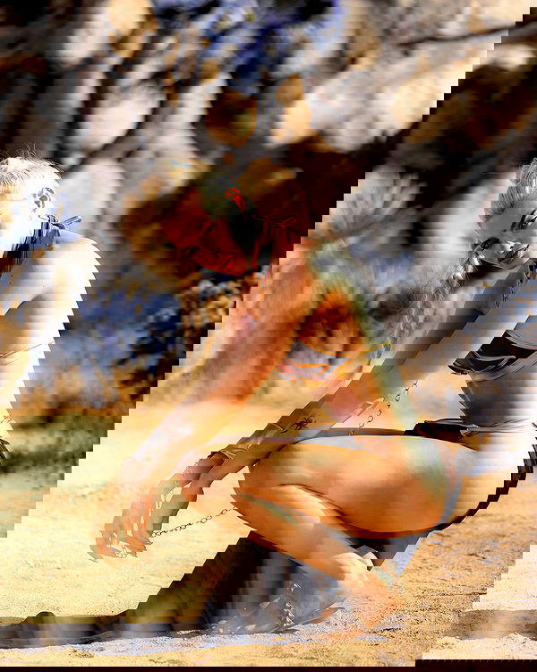 alexandramarianna alexandramarianna archive image