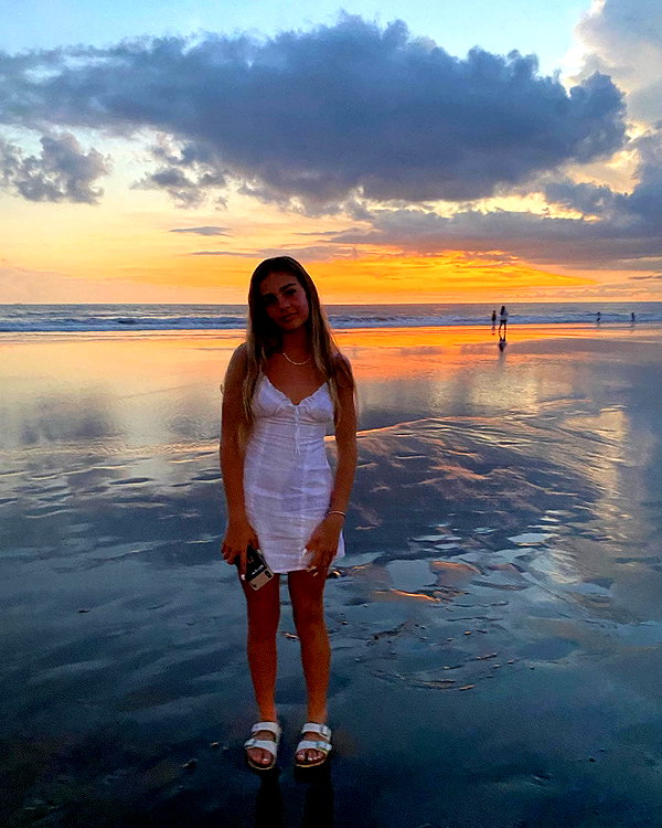 alexis.leth instagram image archive image