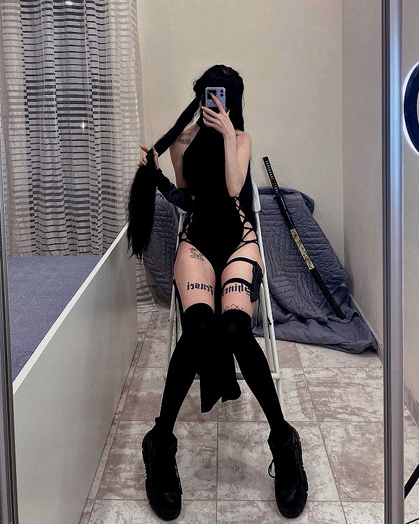 alexsaaart instagram image archive image
