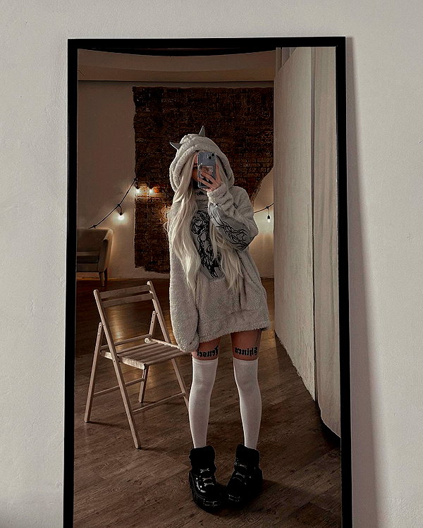 alexsaaart instagram image archive image