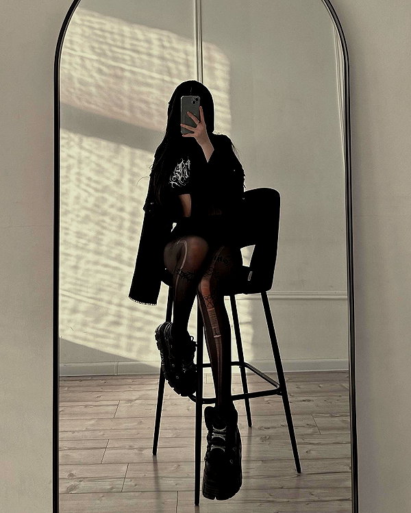 alexsaaart instagram image archive image