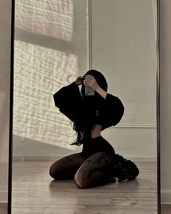 alexsaaart instagram image archive image