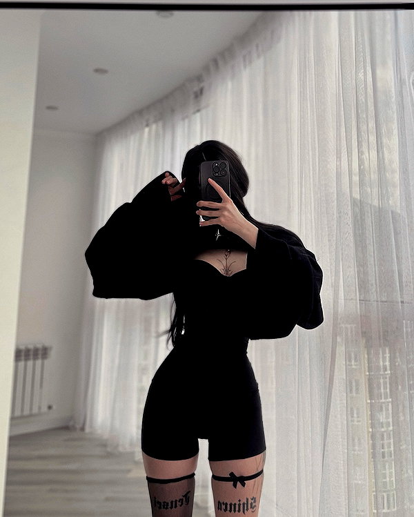 alexsaaart instagram image archive image