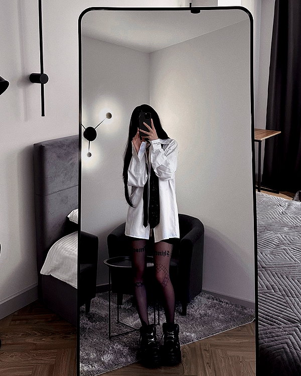 alexsaaart instagram image archive image