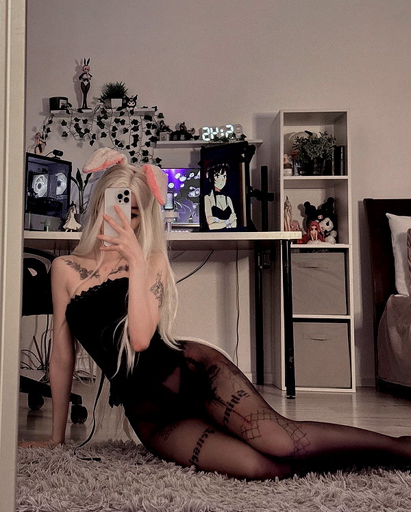 alexsaaart instagram image archive image