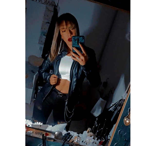 alicia.c555 instagram image archive image