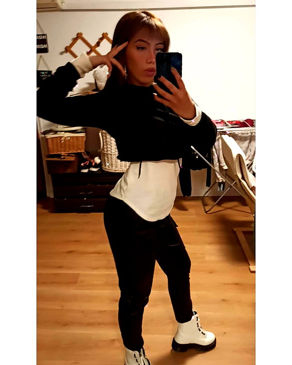 alicia.c555 instagram image archive image