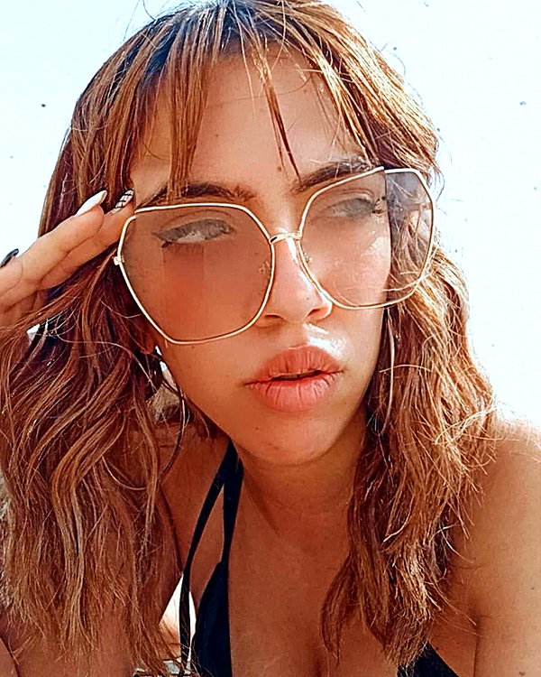 alicia.c555 instagram image archive image
