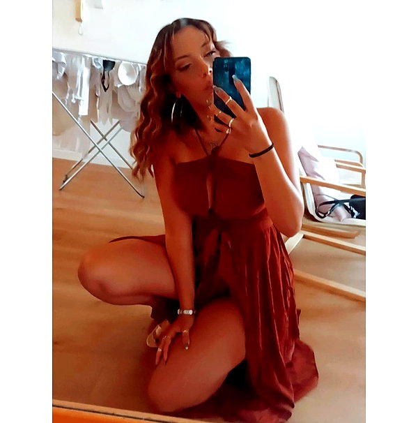 alicia.c555 instagram image archive image