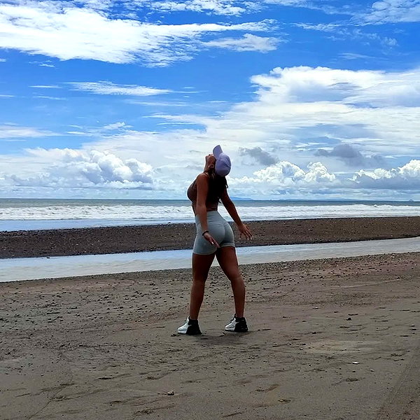 alicia.c555 instagram image archive image