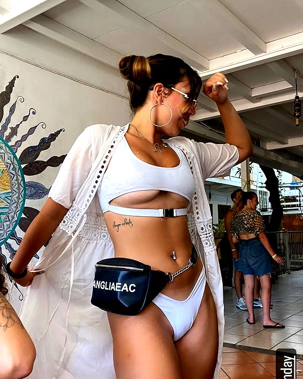 alicia.c555 instagram image archive image