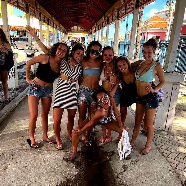 alinaapascalee instagram image archive image
