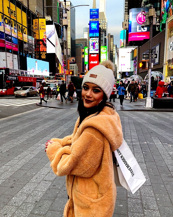 alinaapascalee instagram image archive image