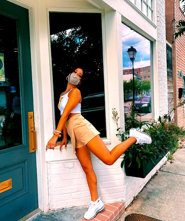 alinaapascalee instagram image archive image