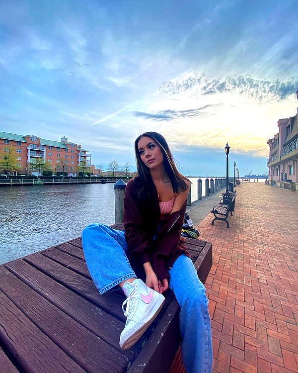 alinaapascalee instagram image archive image