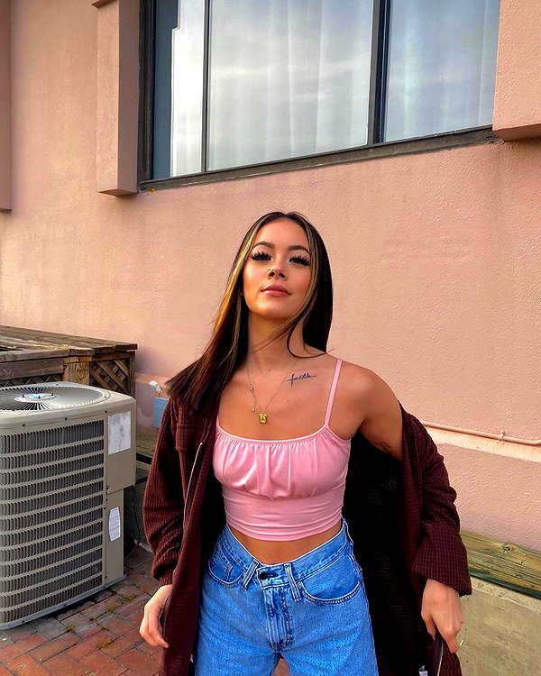 alinaapascalee instagram image archive image