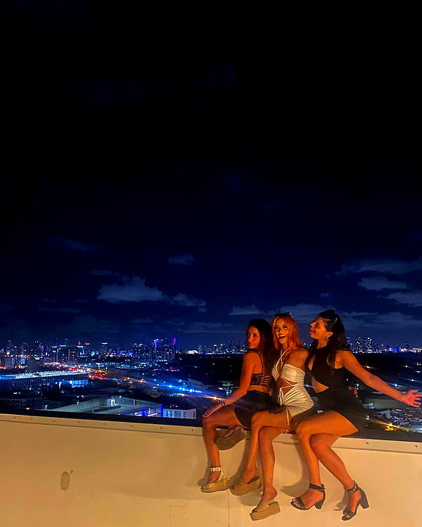 alinaapascalee instagram image archive image
