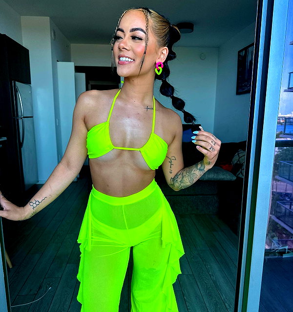 alinaapascalee instagram image archive image