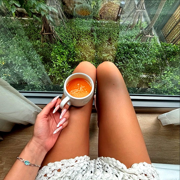 alineborinsky instagram image archive image