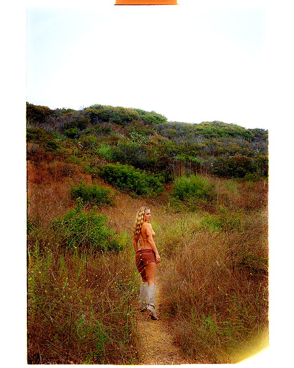 alipentz instagram image archive image