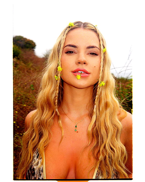 alipentz instagram image archive image
