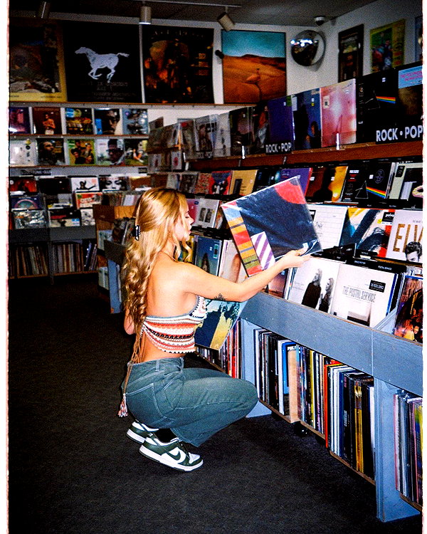 alipentz instagram image archive image