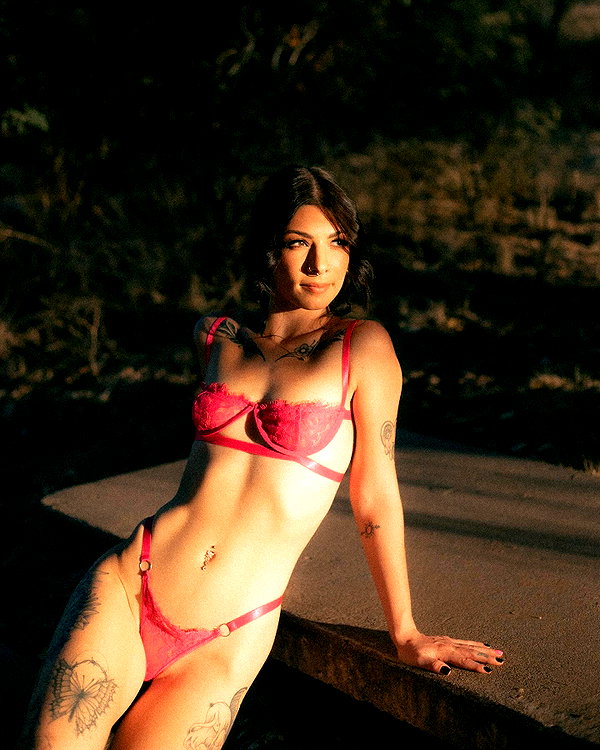 allie_paigexoxo instagram image archive image
