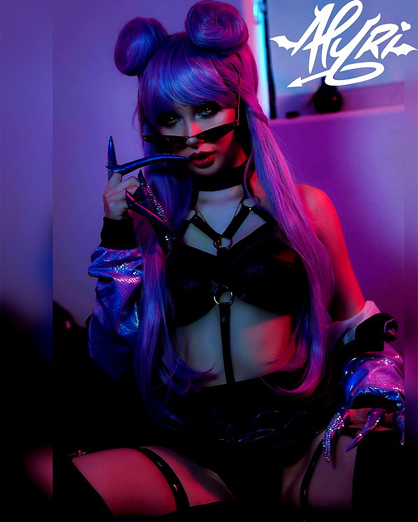 alyri_tv instagram image archive image
