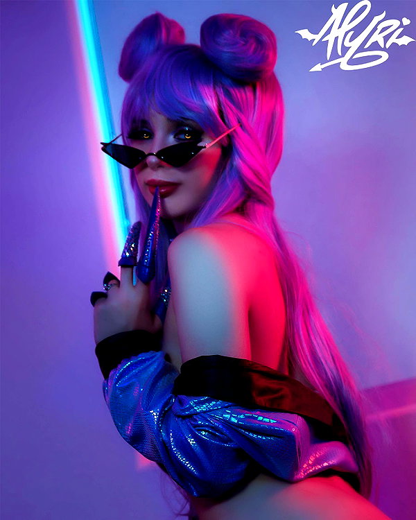 alyri_tv instagram image archive image