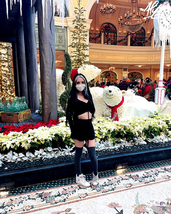 alyri_tv instagram image archive image