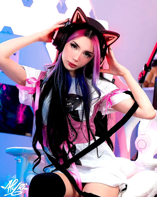 alyri_tv instagram image archive image