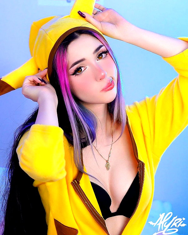 alyri_tv instagram image archive image