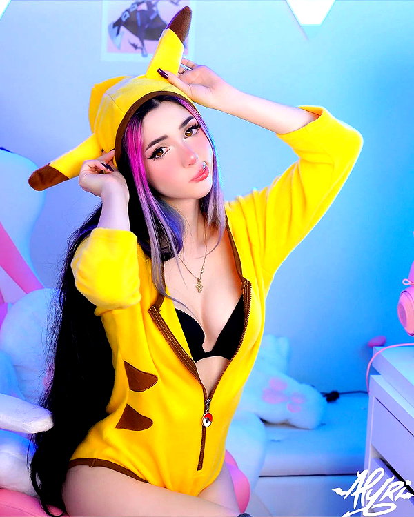 alyri_tv instagram image archive image
