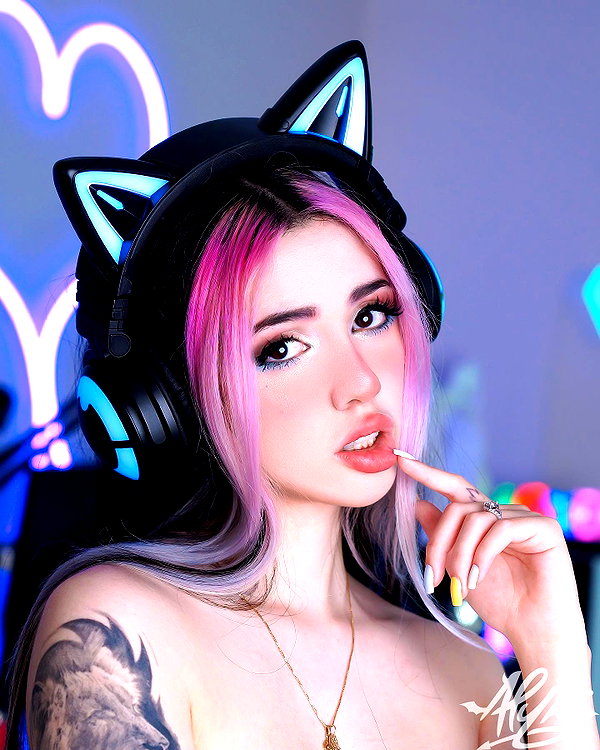 alyri_tv instagram image archive image