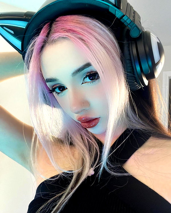 alyri_tv instagram image archive image