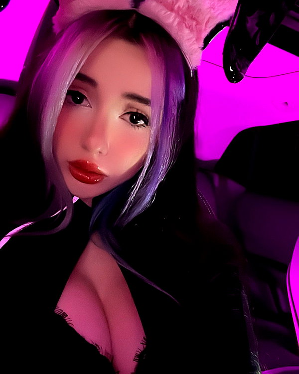 alyri_tv instagram image archive image