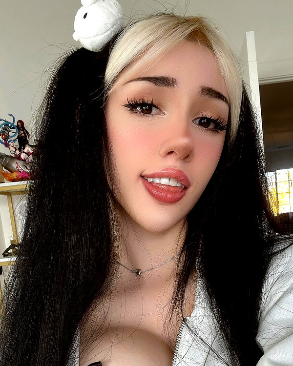 alyri_tv instagram image archive image