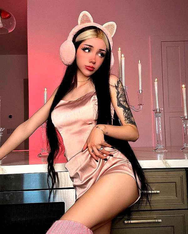 alyri_tv instagram image archive image