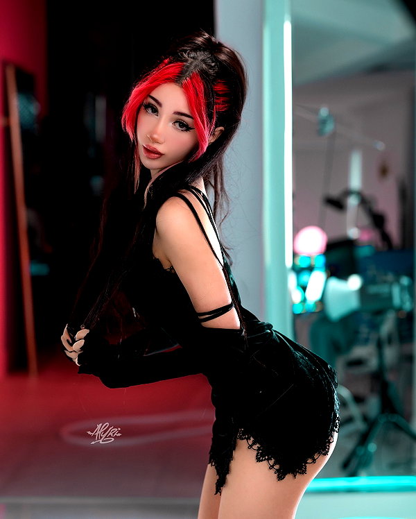 alyri_tv instagram image archive image