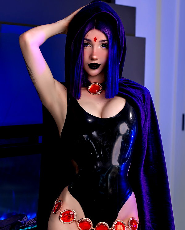 alyri_tv instagram image archive image