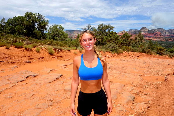 alyssa.lukens instagram image archive image