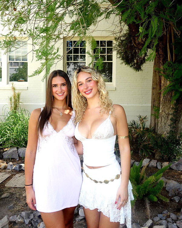 alyssa.lukens instagram image archive image