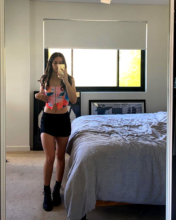 alyssasreynolds instagram image archive image