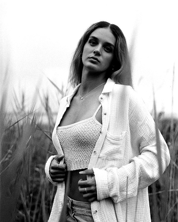 alyssasreynolds instagram image archive image
