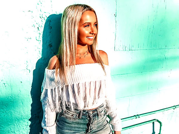 amandakabdebo instagram image archive image